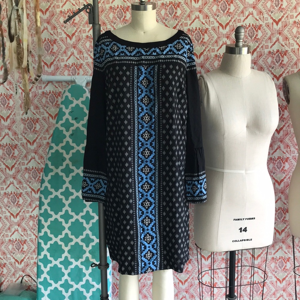 Ann Taylor Loft Bell Sleeve Printed Dress Large